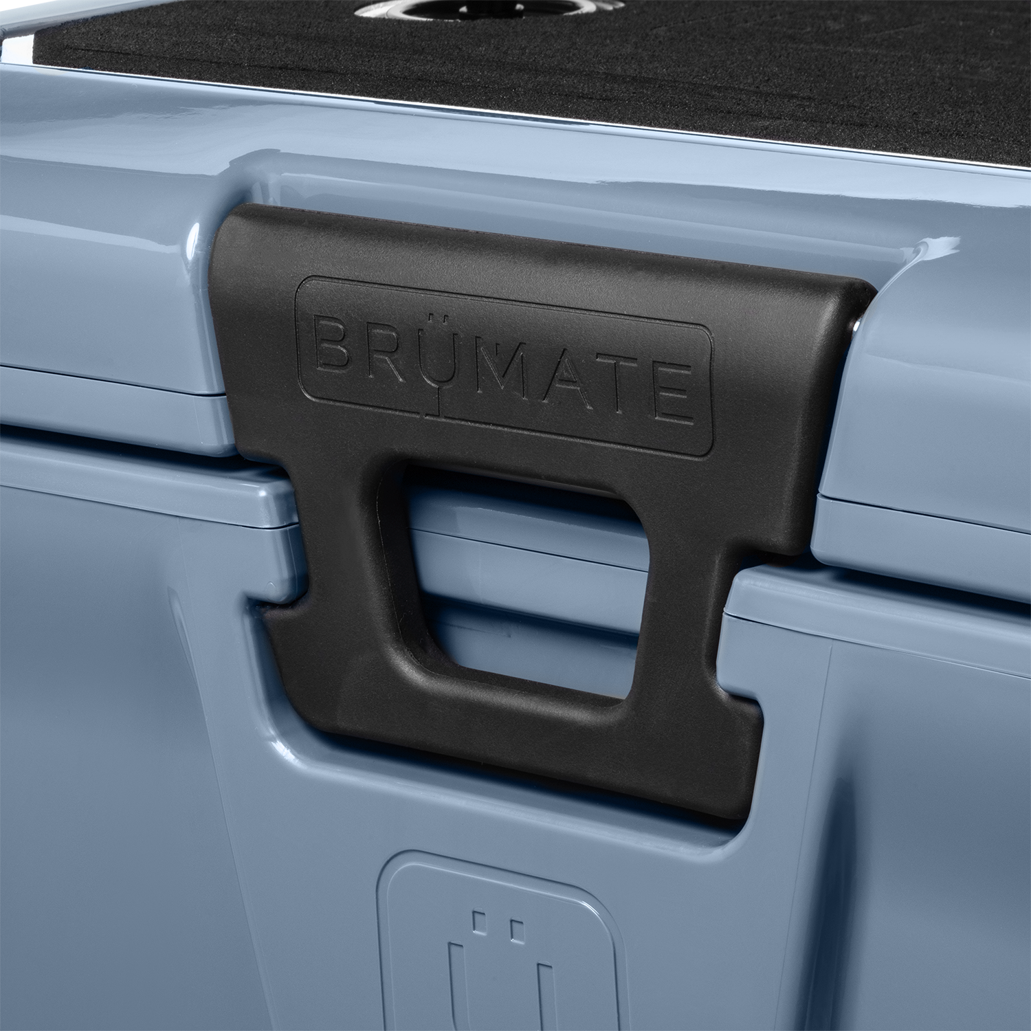 brutank-20qt-o0 BruTank-20-Denim-Latch.png